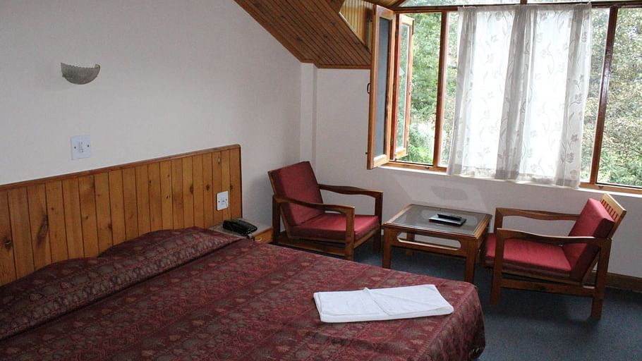 Super Deluxe Rooms Hotel Manali continental Manali 9 dnggtf