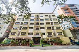 Lords Midtown Suites