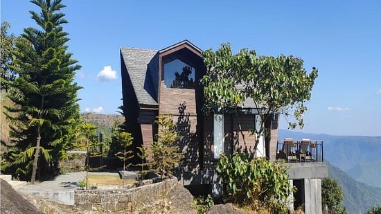 the exterior of presidential villa 4
