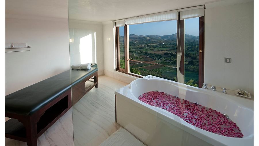 4 - Honeymoon Suites in Udaipur