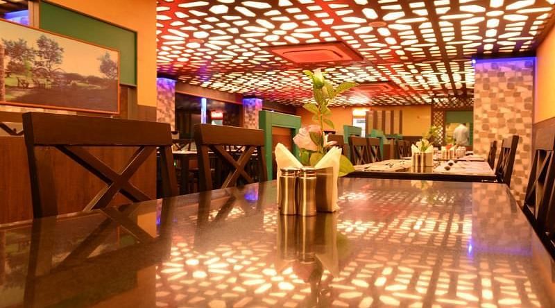 MALAR MULTICUISINE RESTAURANT (2)