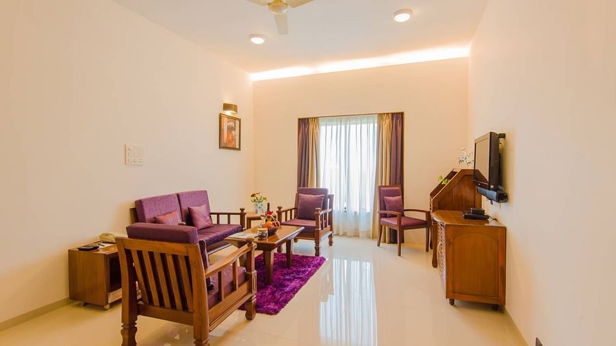 Pune Hotel Suite at The Orchid Hotel pune