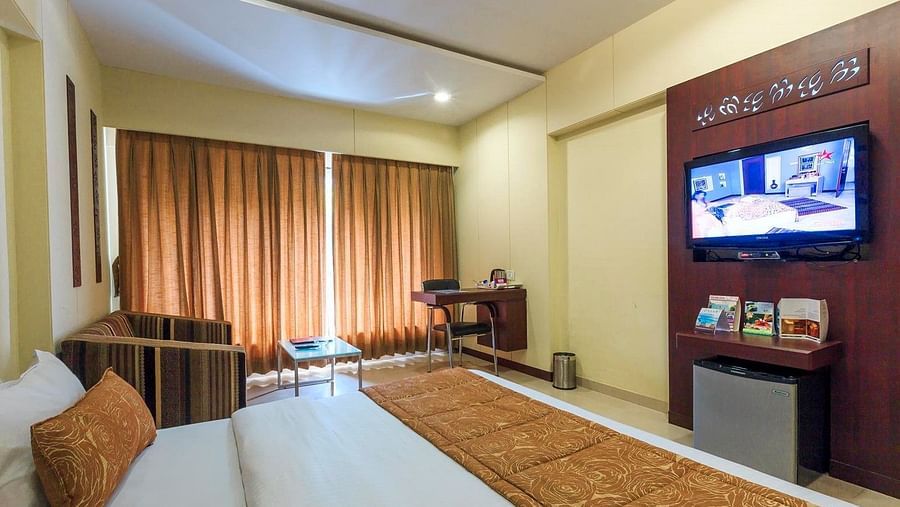 Business hotel in Ankleshwar 2C rooms in Ankleshwar 2C  Restaurants in Ankleshwar 2C Seminar halls in Gujarat 2C Wedding venues in Ankleshwar 2C GujaratDouble Classic-3