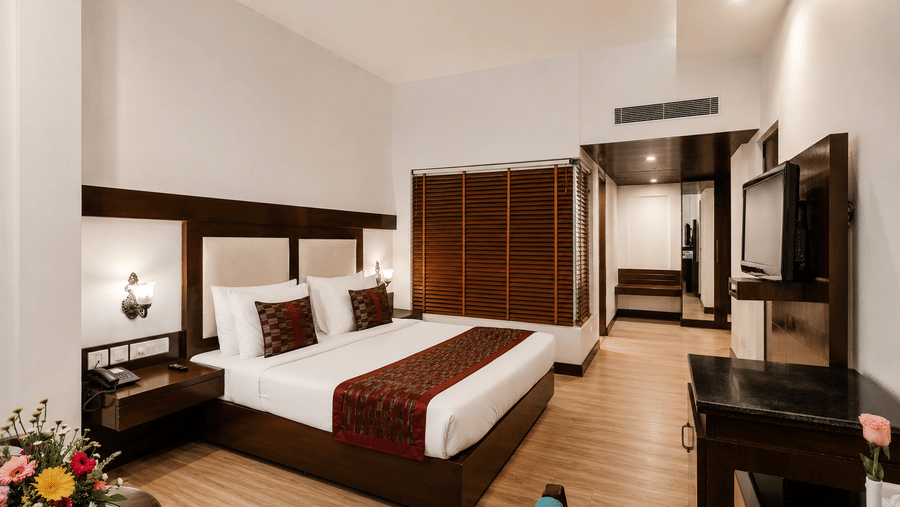 Deluxe Room 8