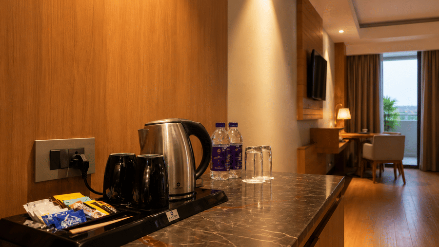 CLUB ROOM 2