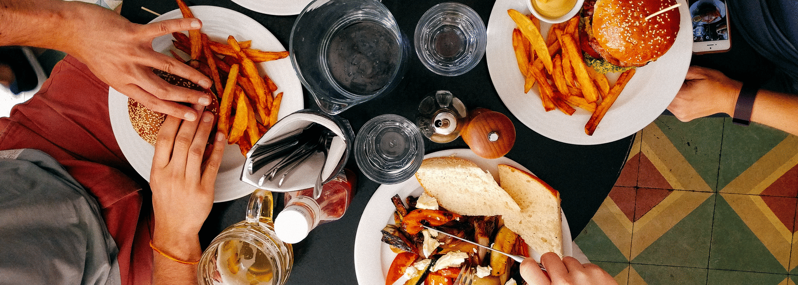 dan-gold-E6HjQaB7UEA-unsplash