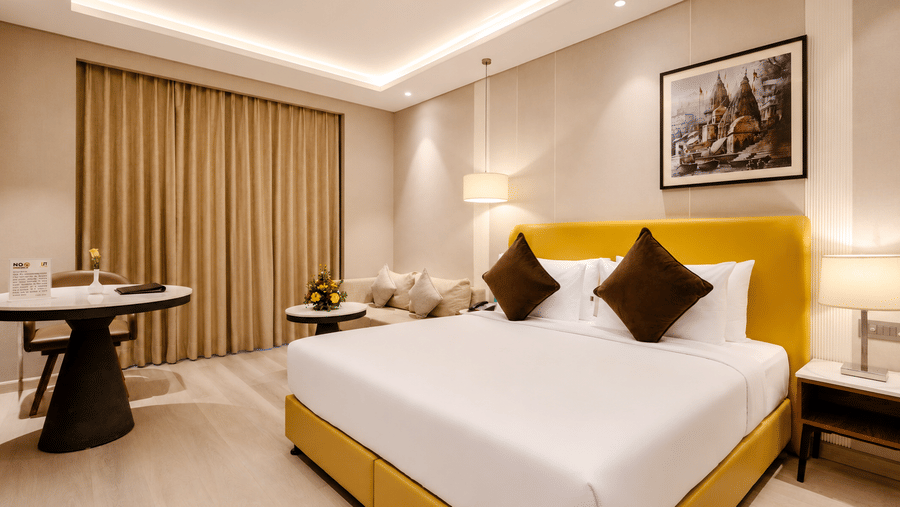 Premier Room8