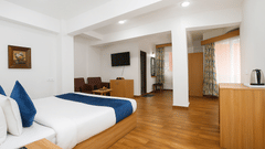 1 Cover Deluxe Room Photo Heritage