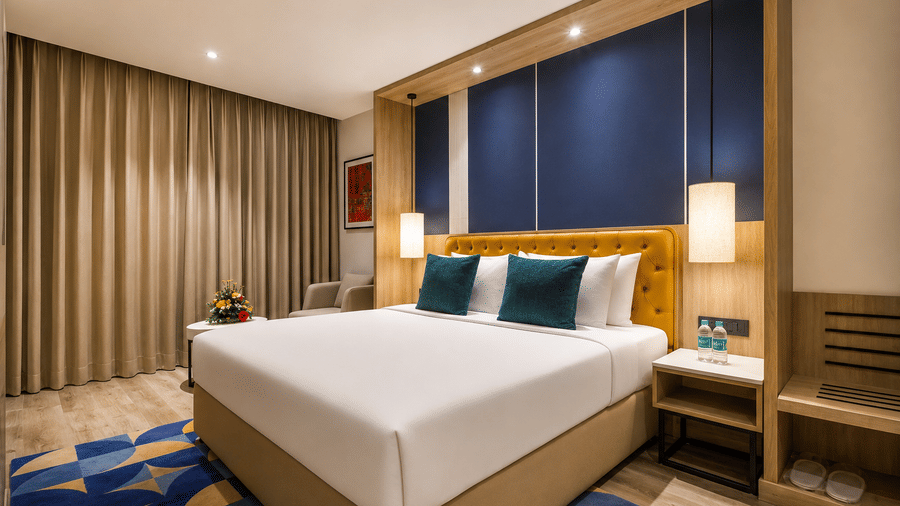 Premier Room 8