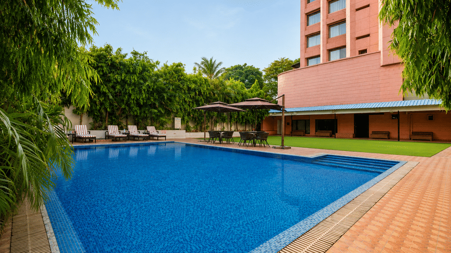 pool