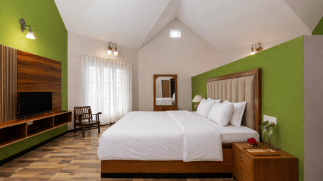 Cottage-Bedroom