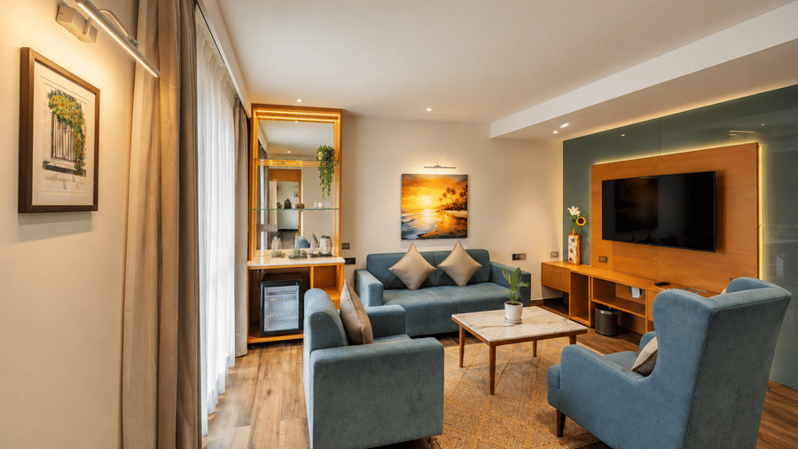 A spacious living area with comfortable seating at BluSalzz Collection - Casa Onze, Arpora.