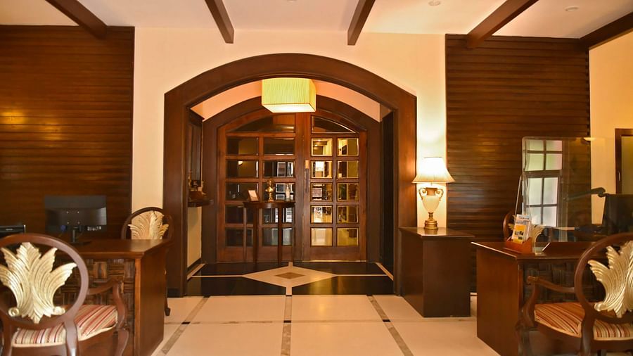 LOBBY NEW PHOTO 5