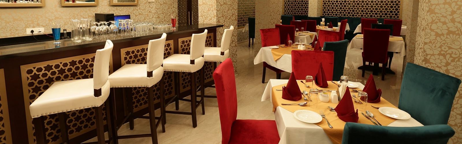 dining at the comfort inn sapphire, jaipur