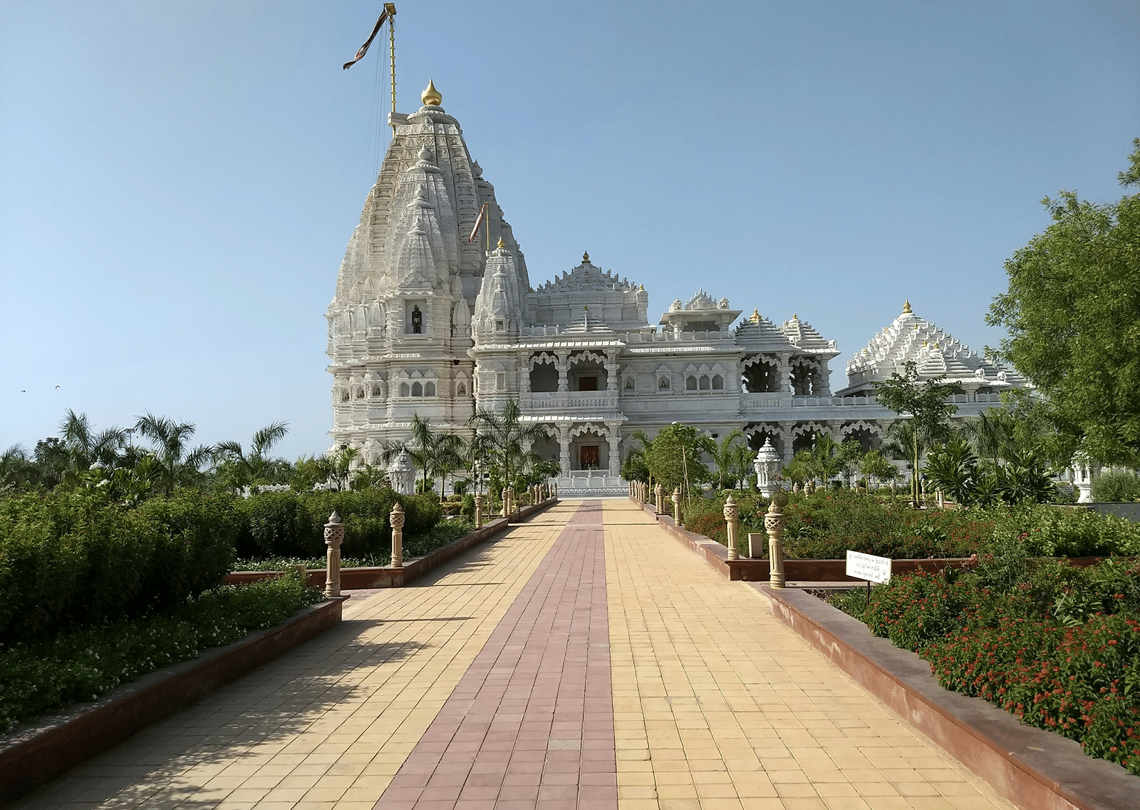 Kanch Mandir Indore | Jain Temples in Indore