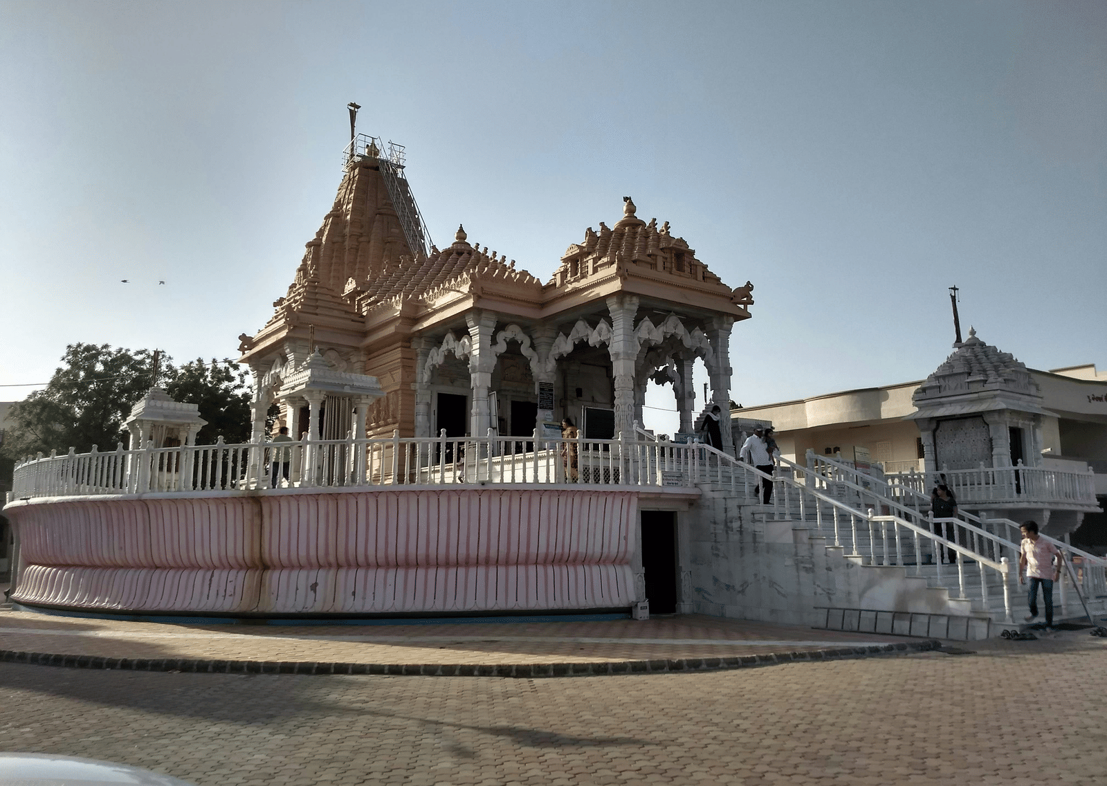 Kanch Mandir Indore | Jain Temples in Indore
