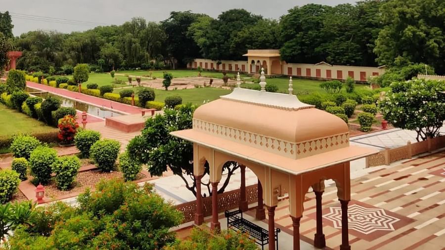 Gardens. at Umaid PalaceJPG