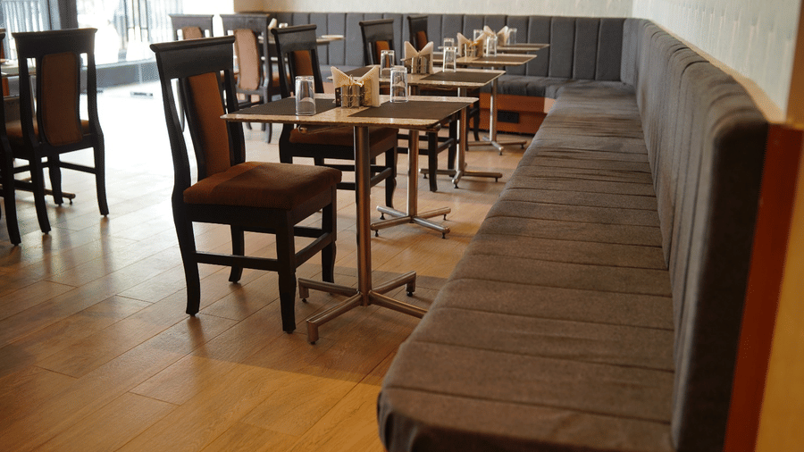 Restaurants 