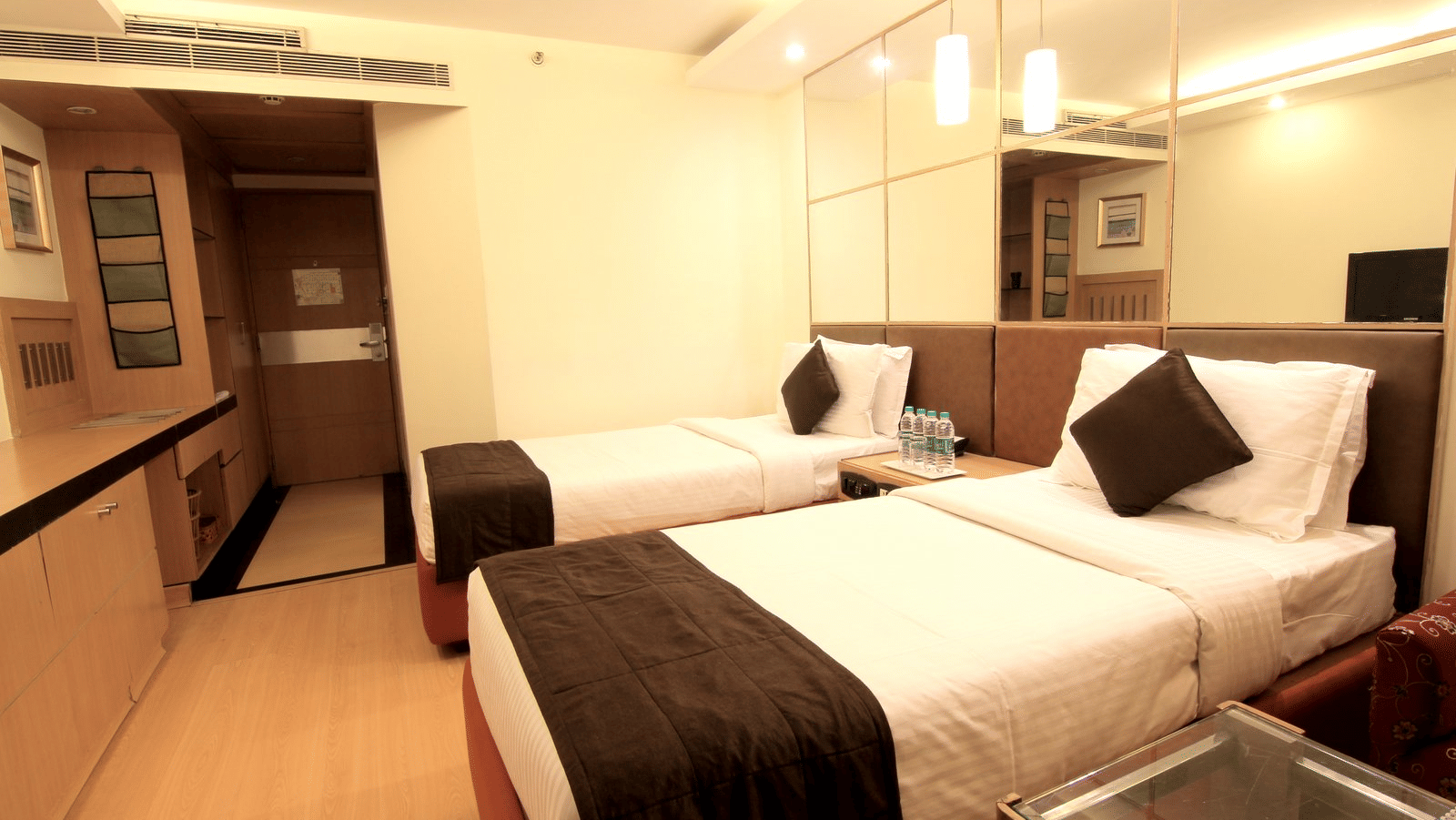 Exe.Twin-Room