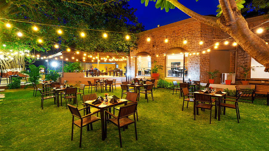 Banyan Tree Restaurant 3