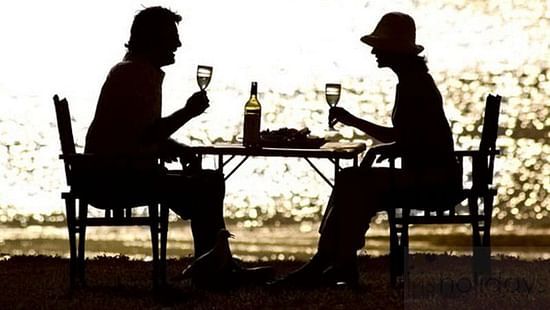 Central Hotels  romantic-meal-couples-kerala