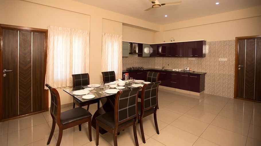 Hotel Benaka Suites, Bangalore Bangalore Dining hall Benaka Suites Bangalore
