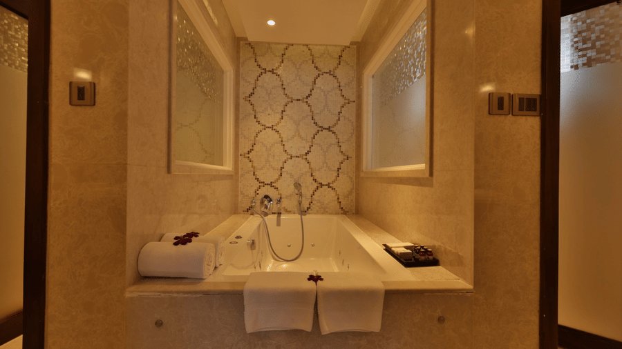 Royal Fragrant Suite 2