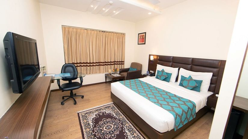 Executive Room Master Bed