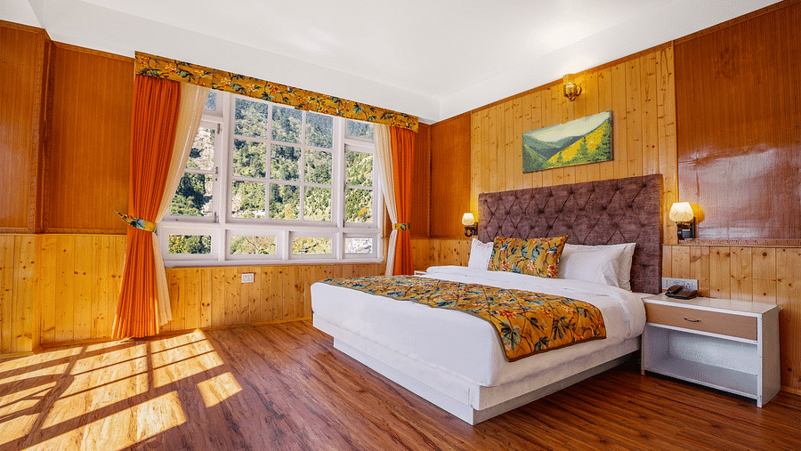 MOUNTAIN VIEW ROOM_GANGCHEN