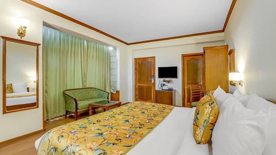 Premium Room at Summit Le Royale Hotel, Shimla7