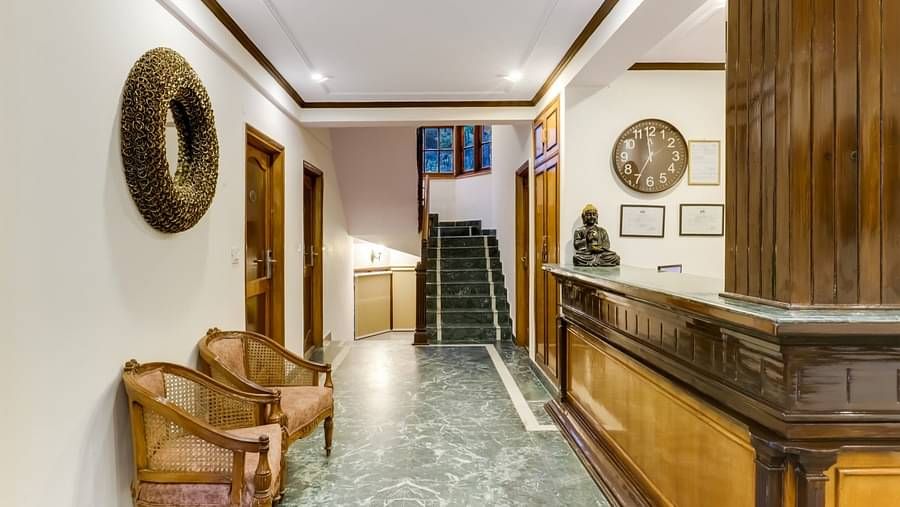 Reception area at Summit Le Royale Hotel, Shimla