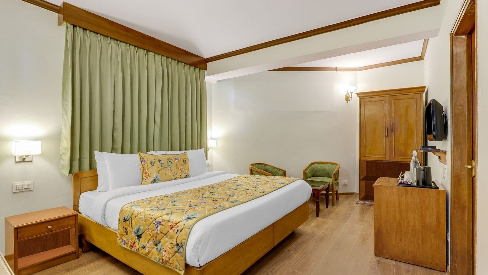 Deluxe Room at Summit Le Royale Hotel, Shimla