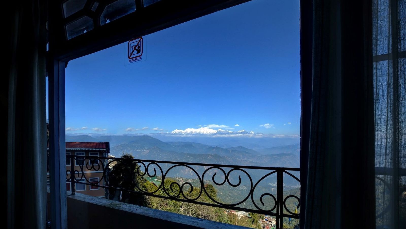 Mountain view from the balcony | Summit Oakden Resort & Spa, Mall Road