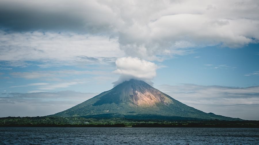 Barren Island volcano thumbnail image