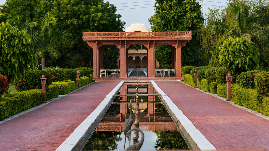 Baradari Pavillion - Mughal Fountain Reflections
