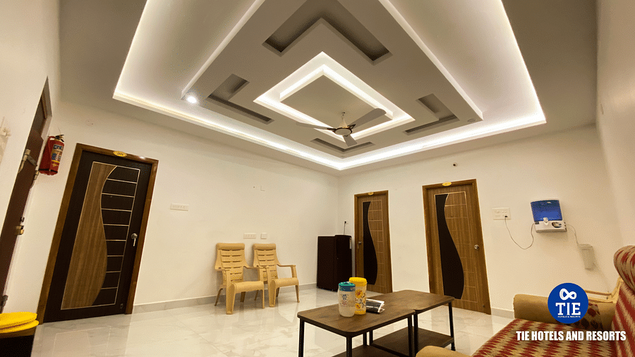 Room Hall