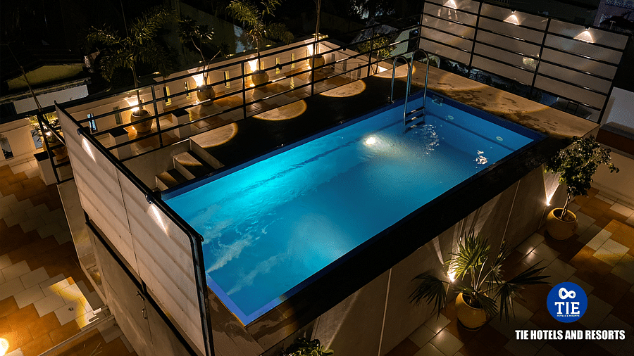 Pool (2)