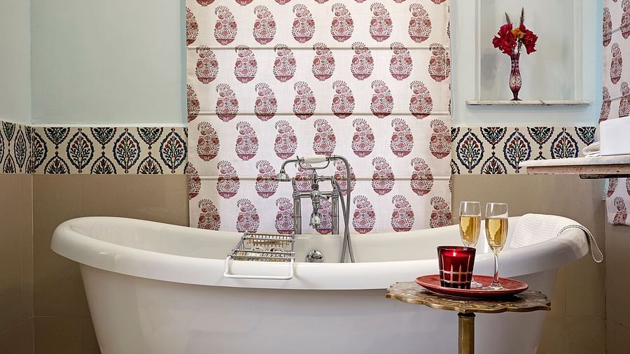 image of the Bathtub in Royal Suite at dev shree deogarh
