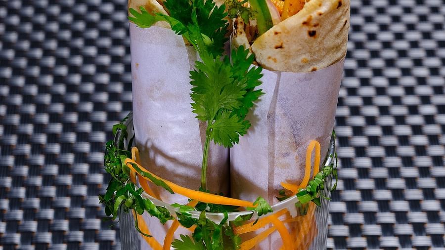 Rolls served in a glass at Essentia Premier Hotel, Chennai