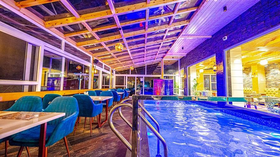 The Sky - Pool Restaurant Cafe-19