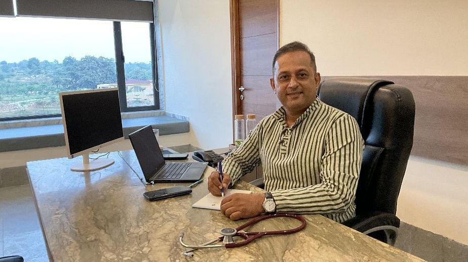An image of Dr Shyamaraj Nidugala, an expert in Lifestyle Counselling, Body Mind Analysis, Herbaceutical, Geriatric Care - Rajbagh Wellness, Udaipur