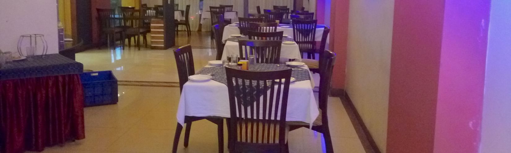 Restaurant at Kohinoor Square Kolhapur 1 2