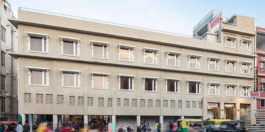 Exterior view of Hotel Meghdoot, Bhopal