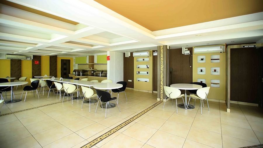 Online Suites Bangalore Restaurant Online Suites Bangalore 4