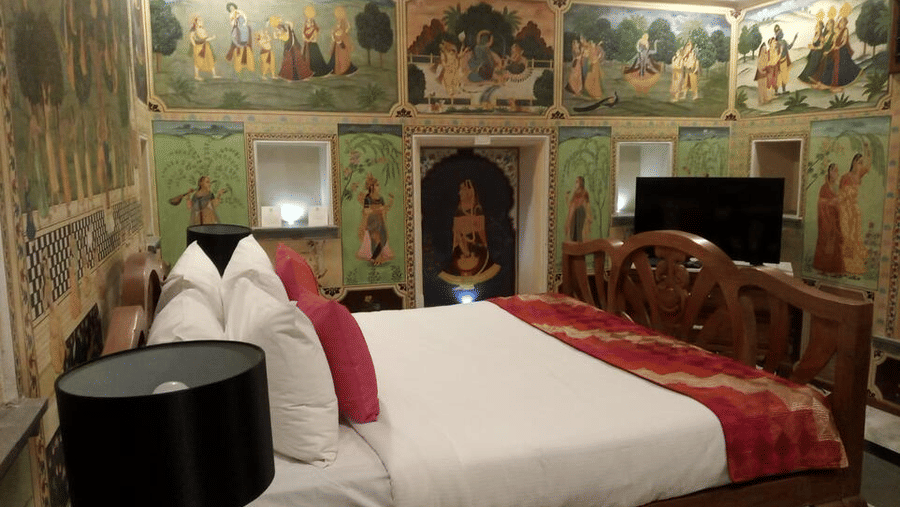 gogunda-palace-rooms-raj-mahal-two-bedroom-suites-02