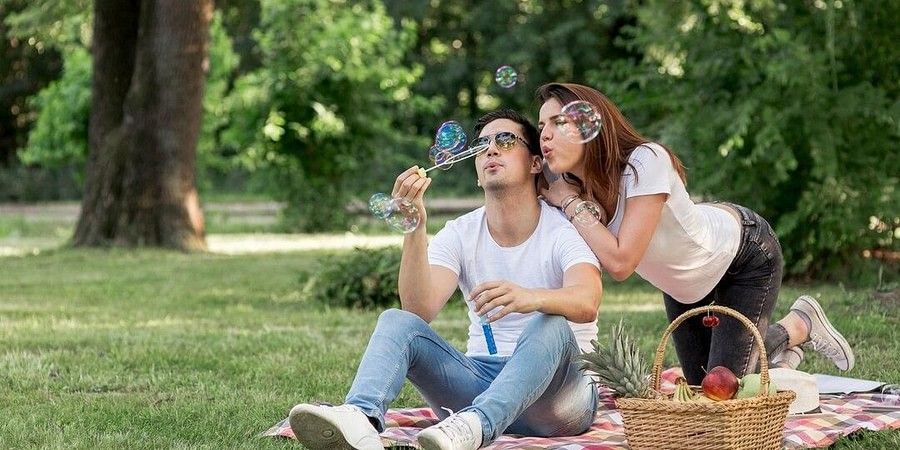 A couple on a picnic