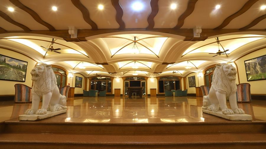 Upper Lobby 1