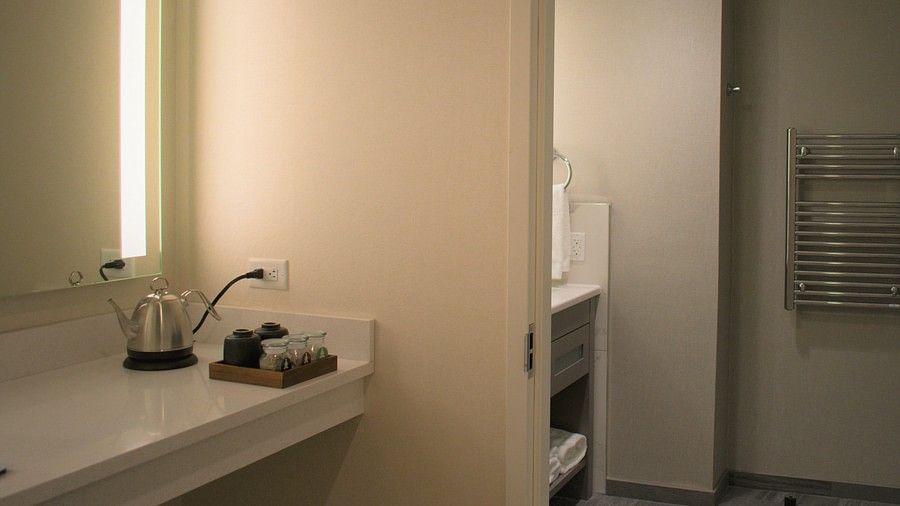 Getaway from NYC , YO1 Health Resort, Lakeview King Room