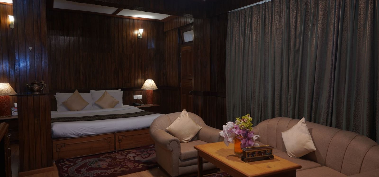 Premium Room1