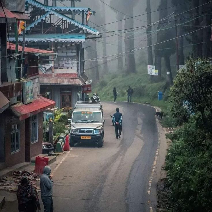 Darjeeling Road